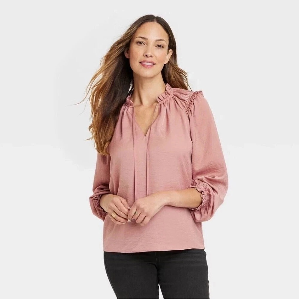 Knox Rose Women's Pink Ruffle Blouse